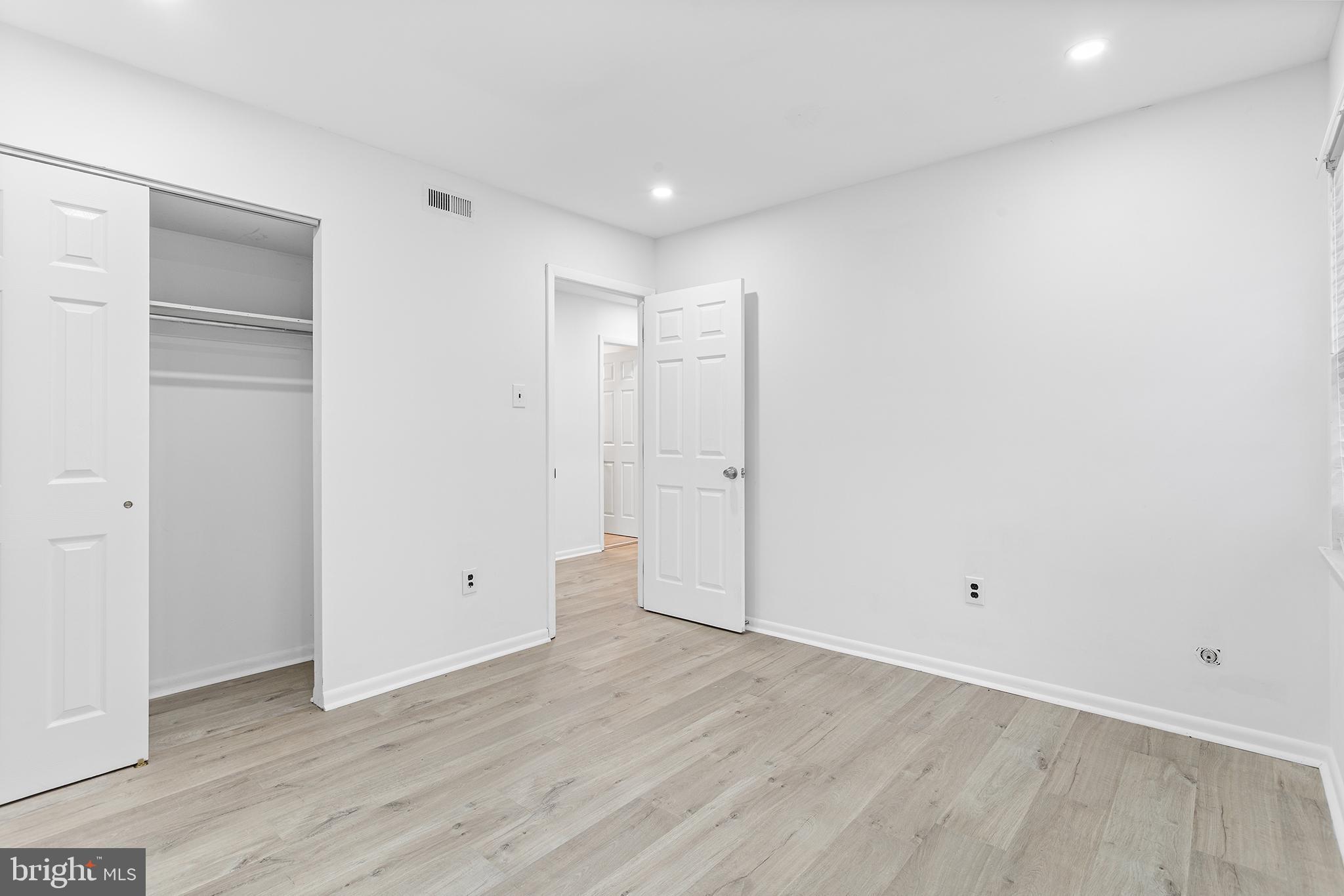 438 B Willow Turn Mount Laurel, NJ 08054 - Photo 20 of 27 a view of an empty room