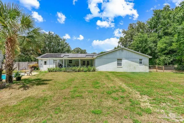 a view of a trees in a yard