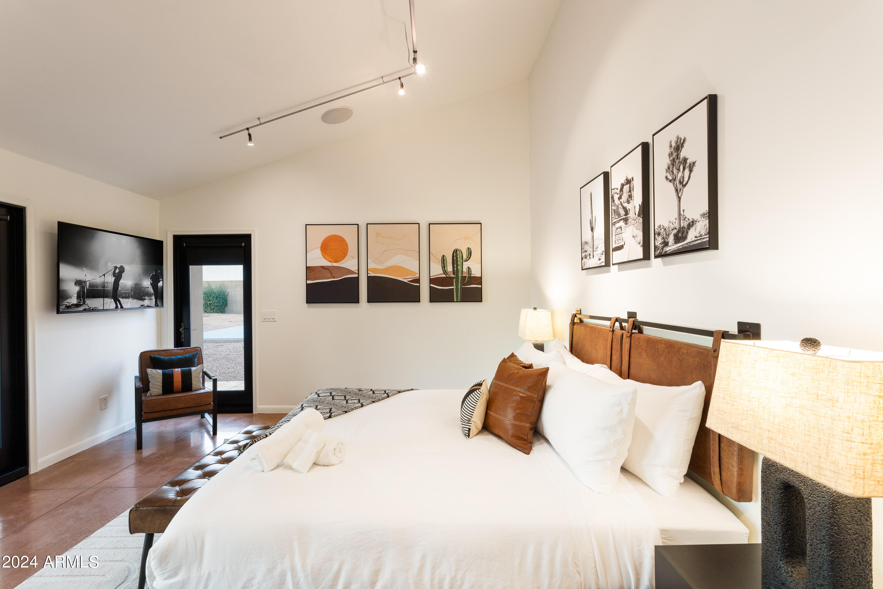 6124 East Delcoa Avenue Scottsdale, AZ 85254 - Photo 76 of 80 PropertyImageCo_6124EDelcoaAve_WEB-62