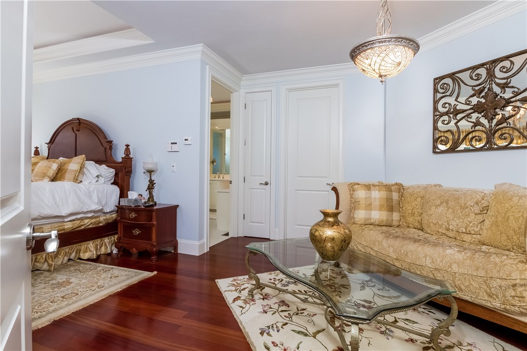 171 Eustis Avenue Newport, RI 02840 - Photo 25 of 39 Master Suite