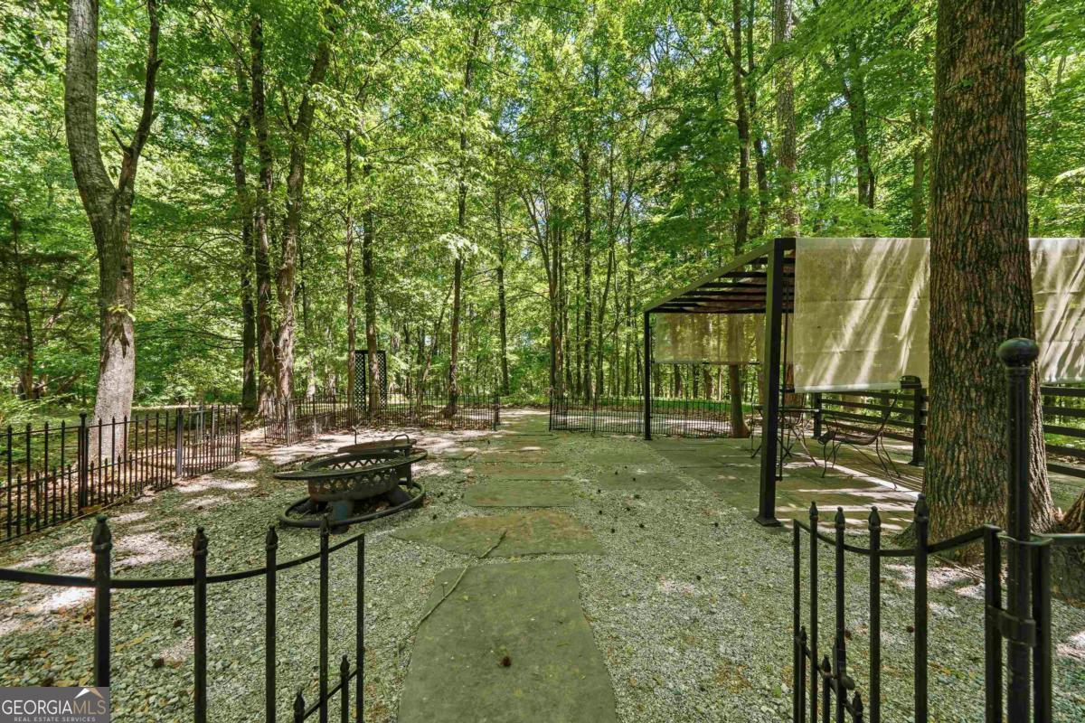 1401 Fieldcrest Court Buckhead, GA 30625 - Photo 27 of 50