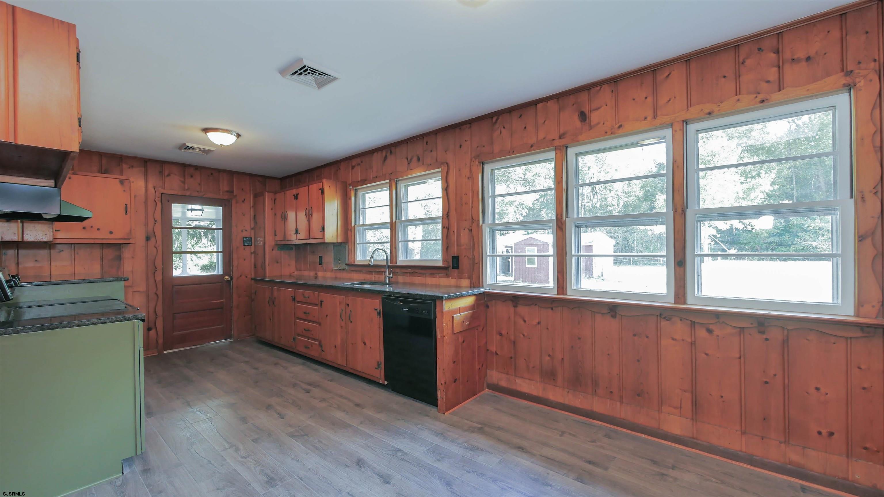108 Griscom Mill Road Corbin City, NJ 08270 - Photo 21 of 33 Gallery Image 21