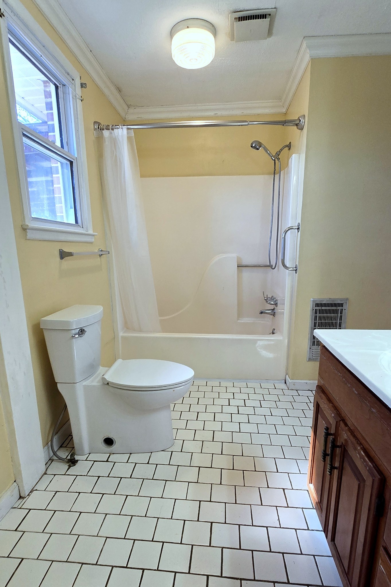 3467 Shouse Road Santa Fe, TN 38482 - Photo 29 of 55 a bathroom with a sink a toilet and a shower