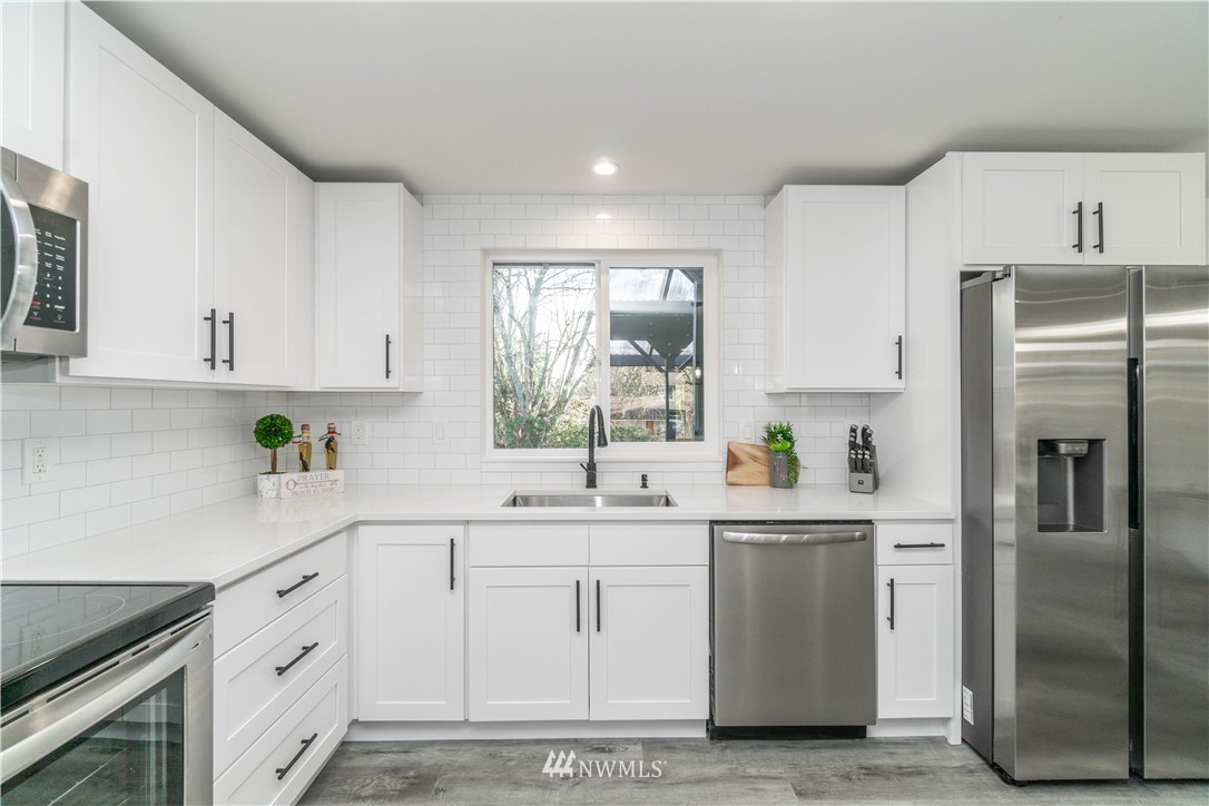 4427 Southeast 4th Street Renton, WA 98059 - Photo 15 of 37