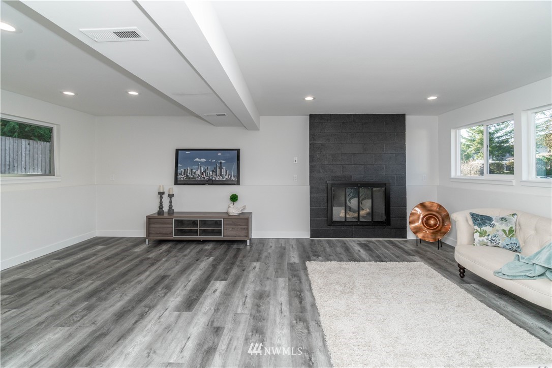 4427 Southeast 4th Street Renton, WA 98059 - Photo 21 of 37