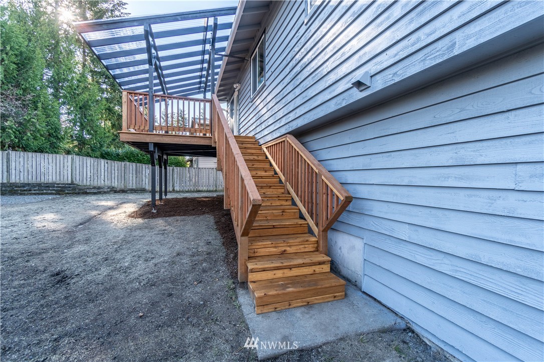 4427 Southeast 4th Street Renton, WA 98059 - Photo 33 of 37