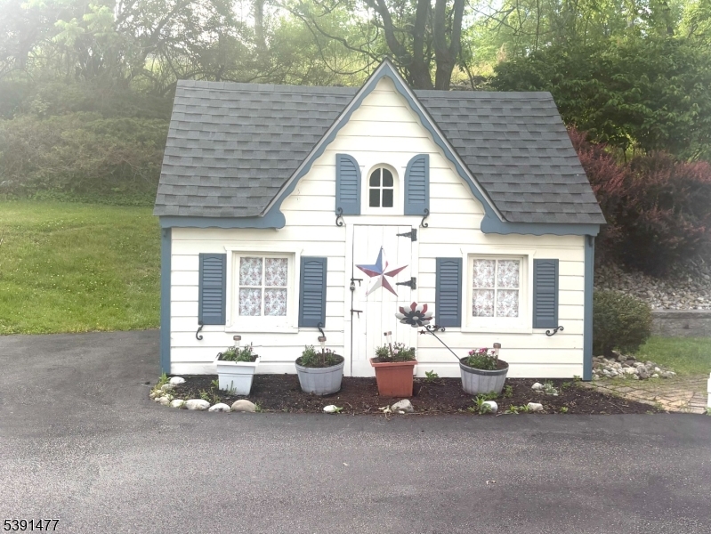 42 Copper Penny Road Flemington, NJ 08822 - Photo 34 of 39 a view of a house with yard and sitting area