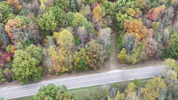 $89,900 | 2 East St Road, Bloomfield, IN 47424