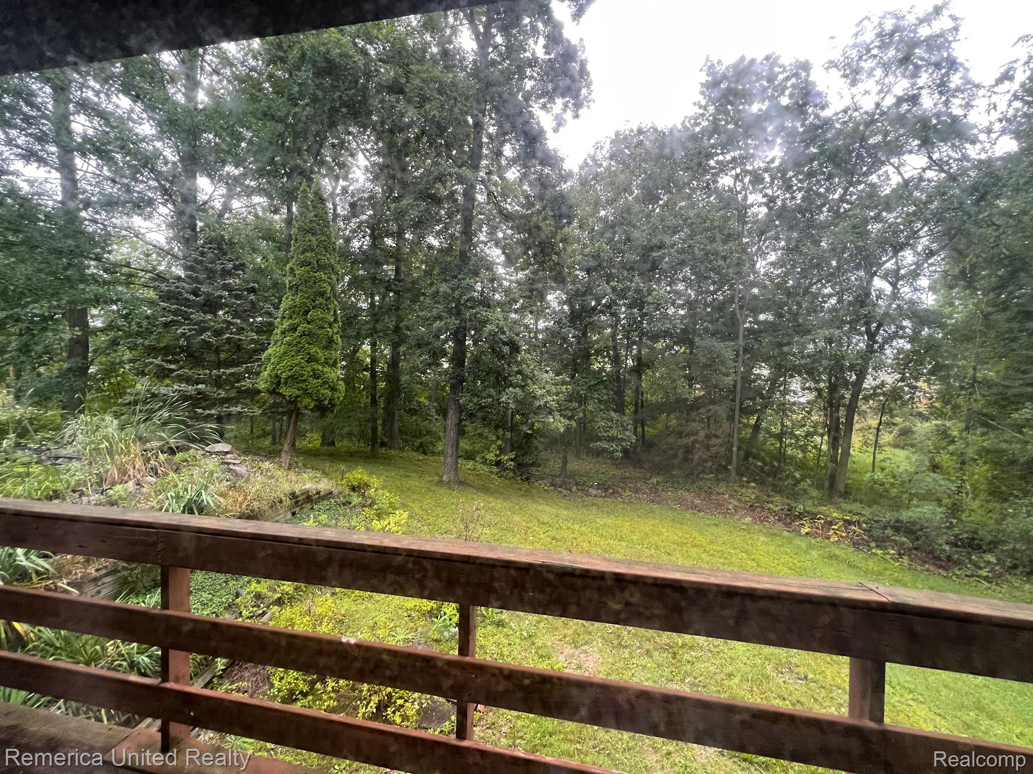 3340 Musson Road Howell, MI 48855 - Photo 14 of 45 view out Primary bedroom
