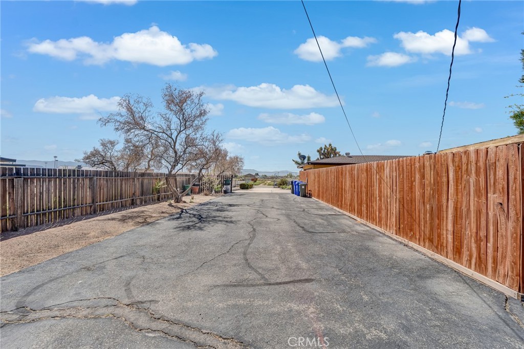 20936 Wigwam Road Apple Valley, CA 92307 - Photo 40 of 47