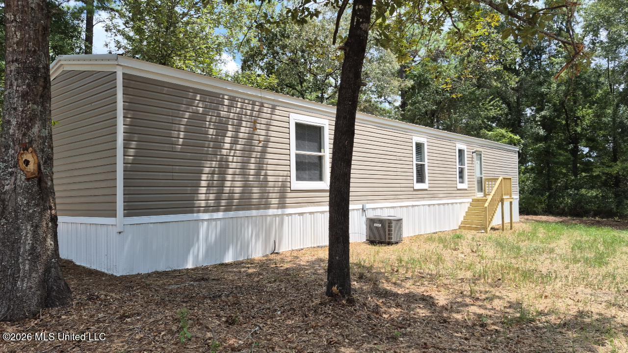265 Smith Road Lumberton, MS 39455 - Photo 15 of 20 IMG_20260825_124432