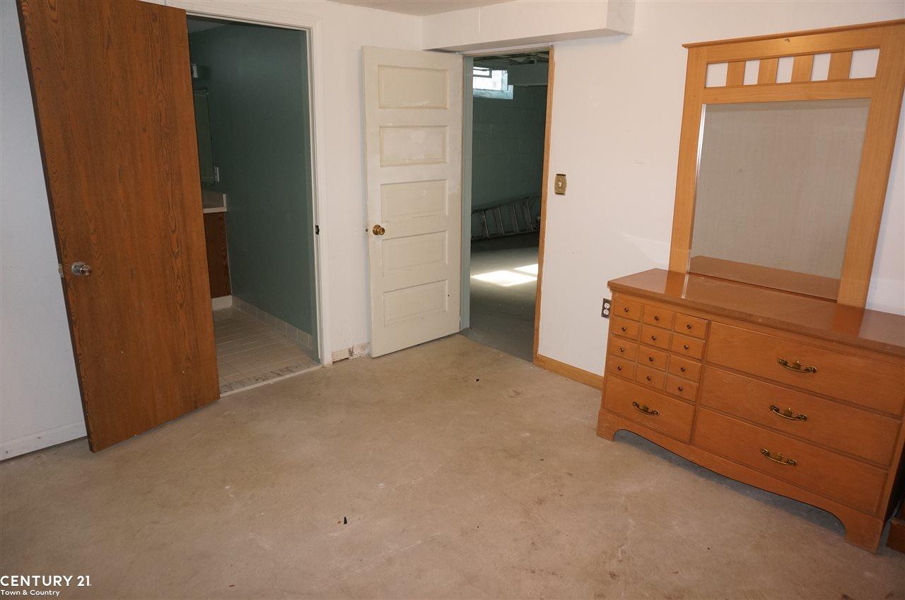 32456 Ryan Road Warren, MI 48092 - Photo 13 of 20