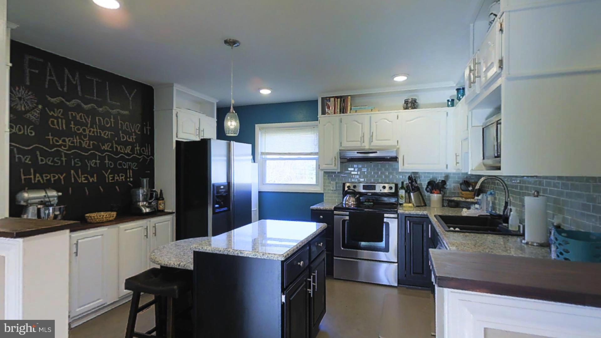 6922 Plantation Road New Market, MD 21774 - Photo 5 of 30 Kitchen