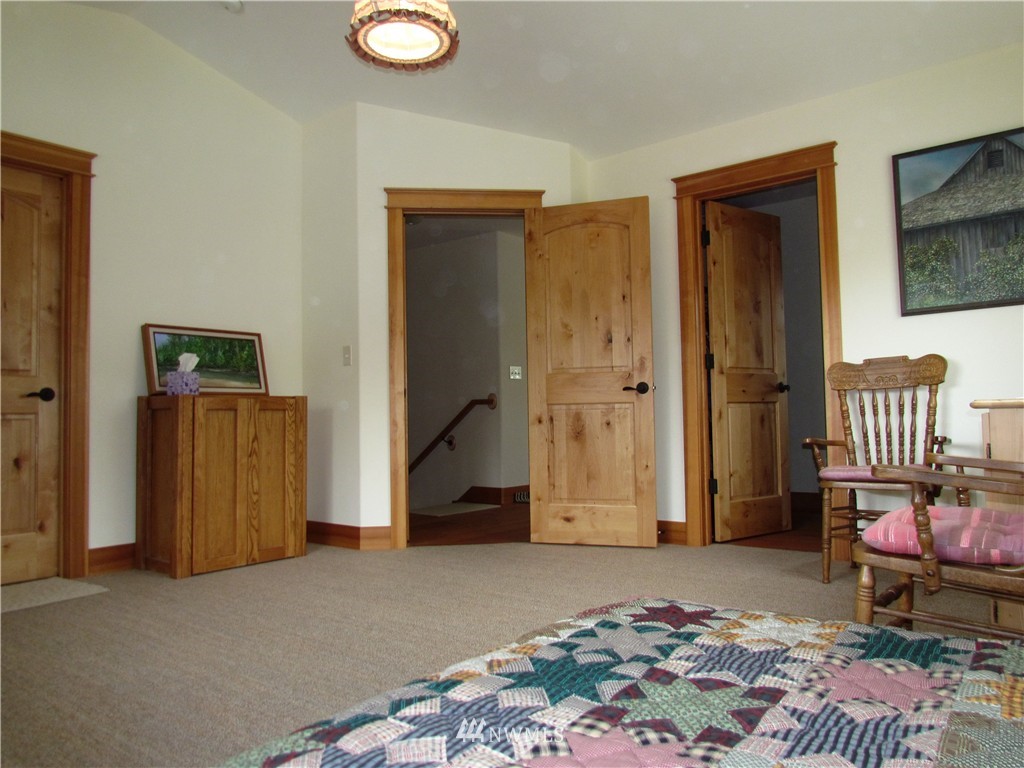 9480 Stein Road Custer, WA 98240 - Photo 11 of 25