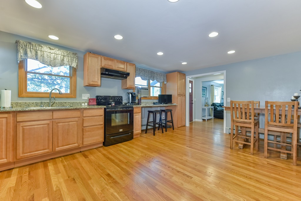 7 Ruffing Street Boston, MA 02136 - Photo 7 of 18 Gallery Image 7