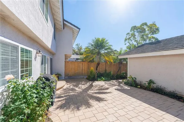 $4,975 | 13 West Yale Loop, Irvine, CA 92604
