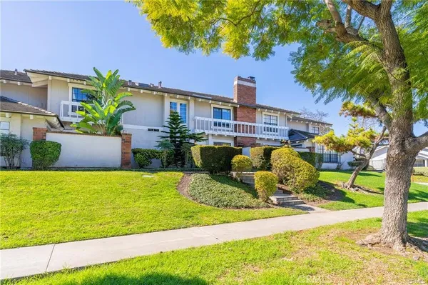 $4,975 | 13 West Yale Loop, Irvine, CA 92604