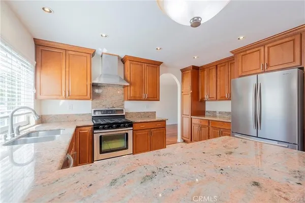 $4,975 | 13 West Yale Loop, Irvine, CA 92604