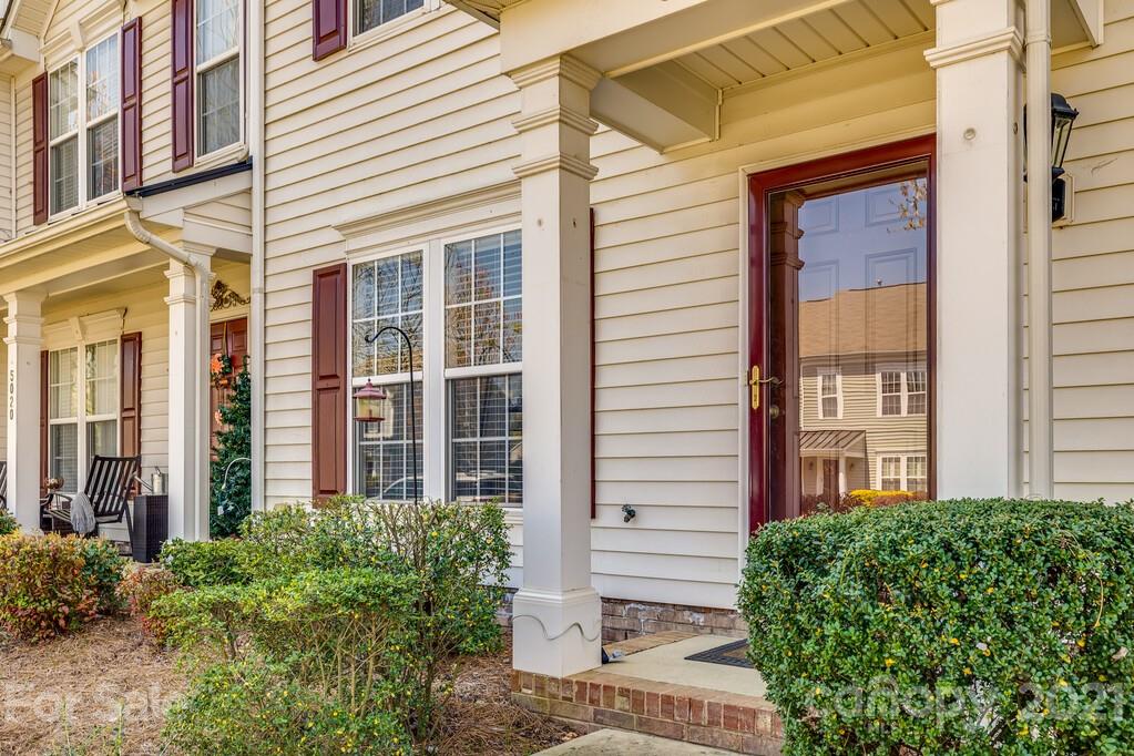 5018 Prosperity Ridge Road, Unit 210 Charlotte, NC 28269 - Photo 2 of 29 Gallery Image 2