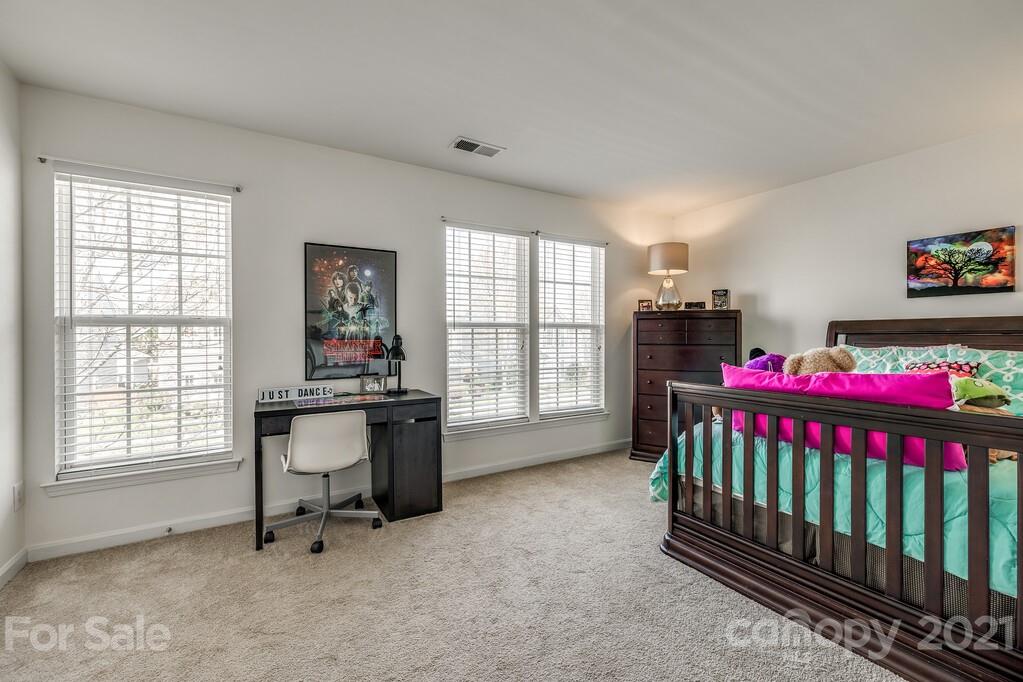 5018 Prosperity Ridge Road, Unit 210 Charlotte, NC 28269 - Photo 25 of 29 Gallery Image 25