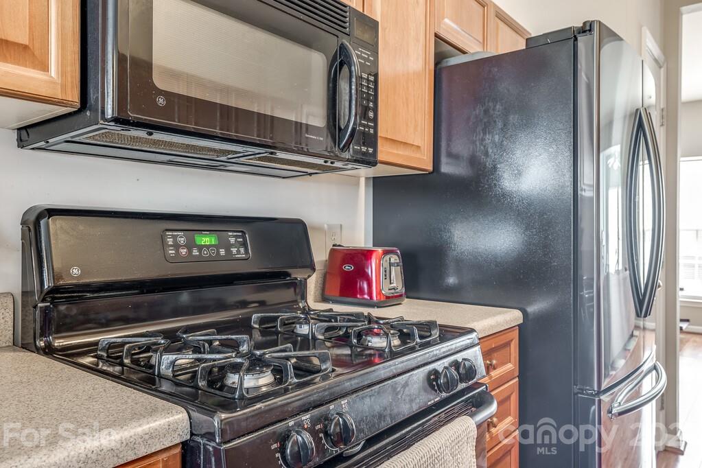 5018 Prosperity Ridge Road, Unit 210 Charlotte, NC 28269 - Photo 8 of 29 Gallery Image 8