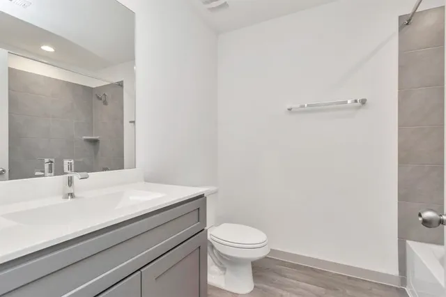 $2,500 | 606 Thunder Cloud Drive, Baytown, TX 77523