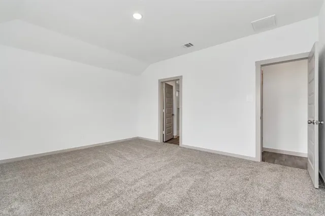 $2,500 | 606 Thunder Cloud Drive, Baytown, TX 77523