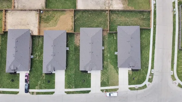 $2,500 | 606 Thunder Cloud Drive, Baytown, TX 77523