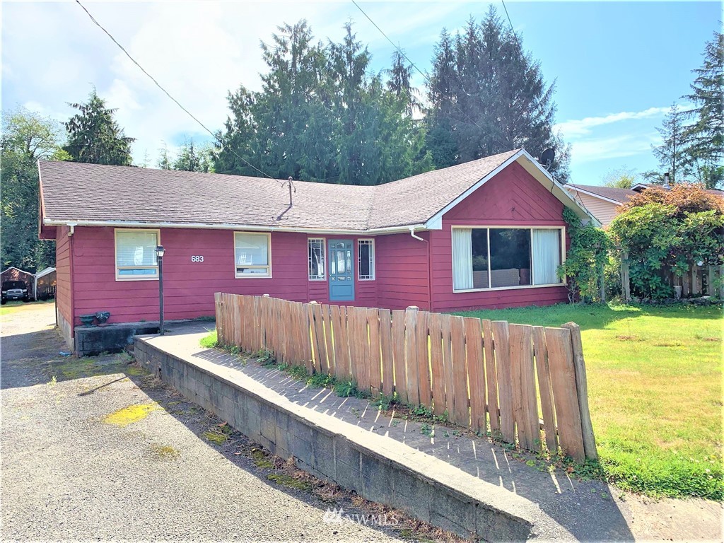 683 Copalis Beach Road Copalis Beach, WA 98535 - Photo 1 of 17 Gallery Image 1