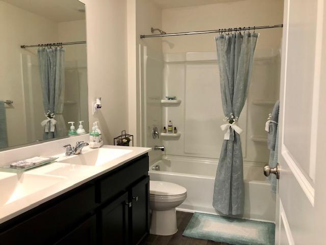 13 Half-Hitch Road Barnegat, NJ 08005 - Photo 14 of 21 13 Half Hitch Bath2 pic