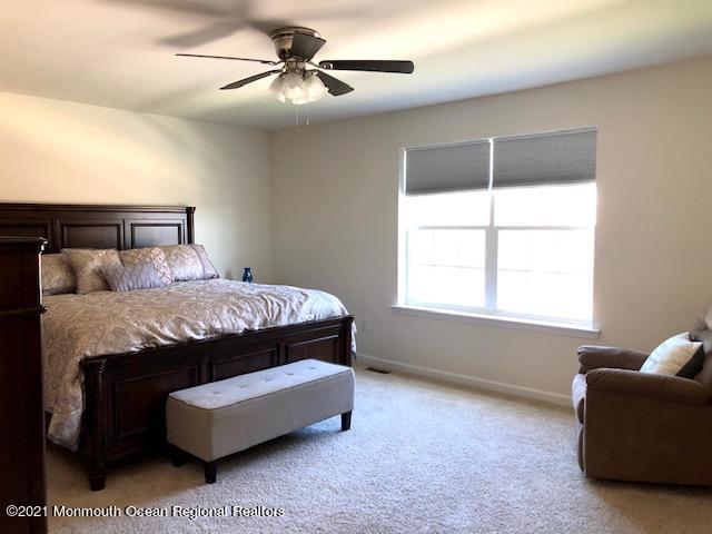 13 Half-Hitch Road Barnegat, NJ 08005 - Photo 8 of 21 13 Half Hitch Owners suite pic1