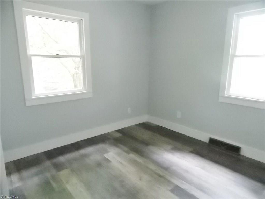 940 Johnson Ridge Road Elkin, NC 28621 - Photo 10 of 15 Gallery Image 10