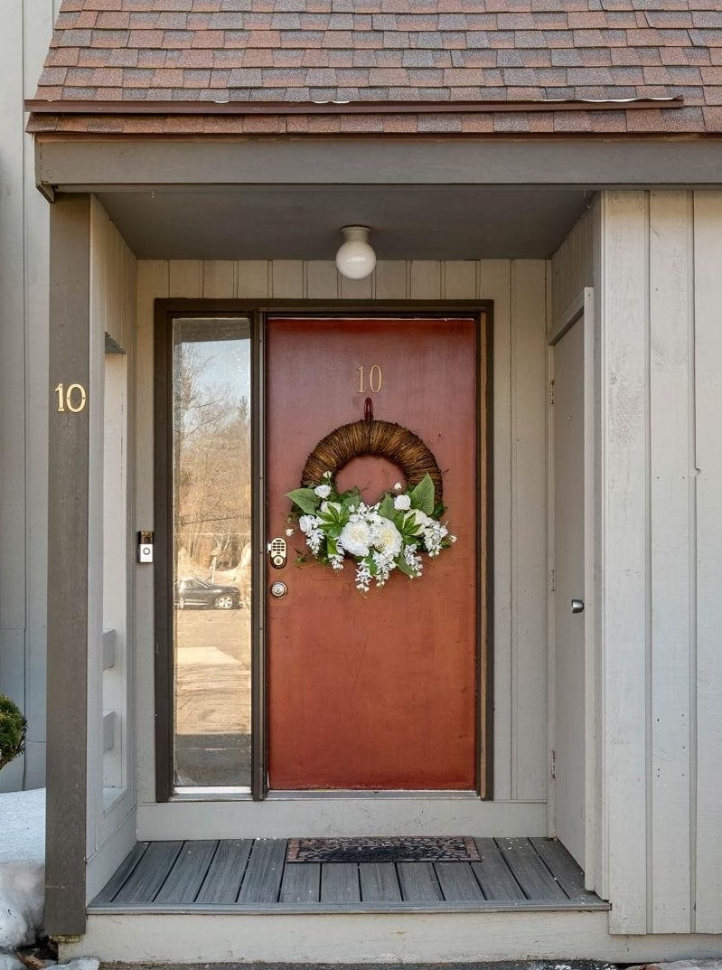 10 Kingston Court, Unit 10 Merrimack, NH 03054 - Photo 2 of 27