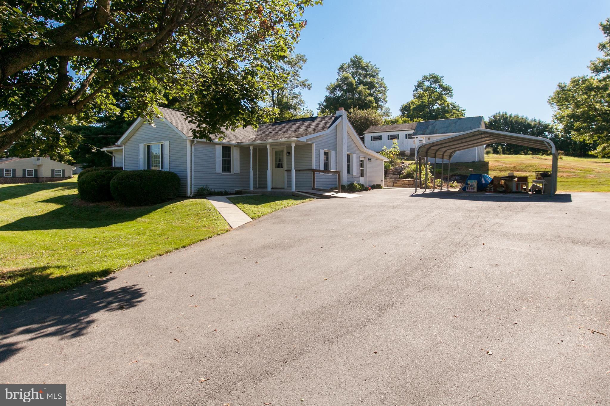 7313 Fairplay Road Boonsboro, MD 21713 - Photo 4 of 25 Exterior (Front)