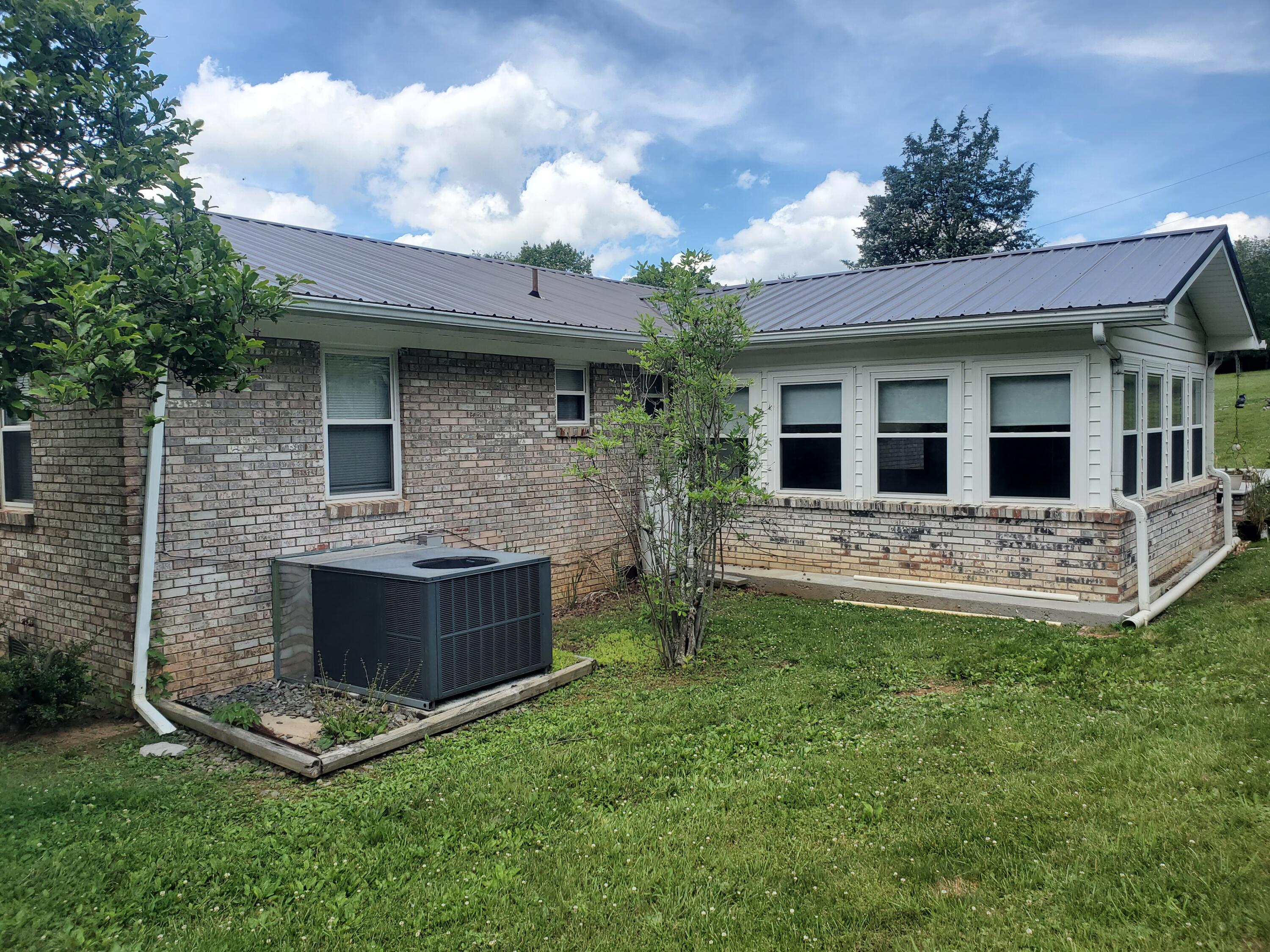 817 Hickory Valley Road Maynardville, TN 37807 - Photo 6 of 33 20210604_135705