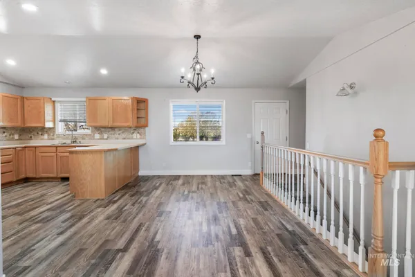 $425,000 | 445 South College Street, Oakley, ID 83346