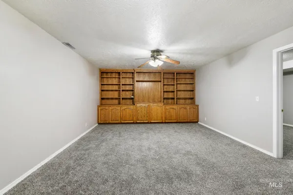 $425,000 | 445 South College Street, Oakley, ID 83346