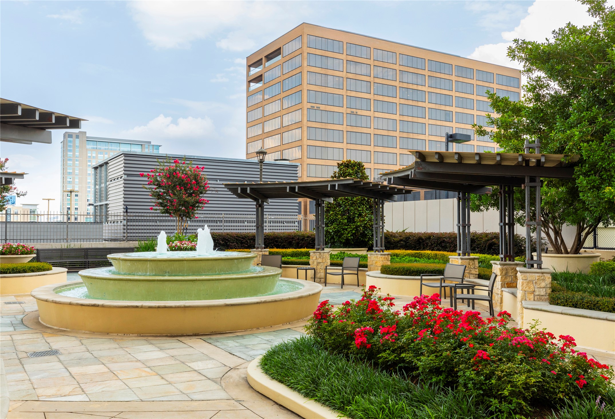 1111 Hermann Drive, Unit 28D Houston, TX 77004 - Photo 36 of 49 a view of a house with a swimming pool