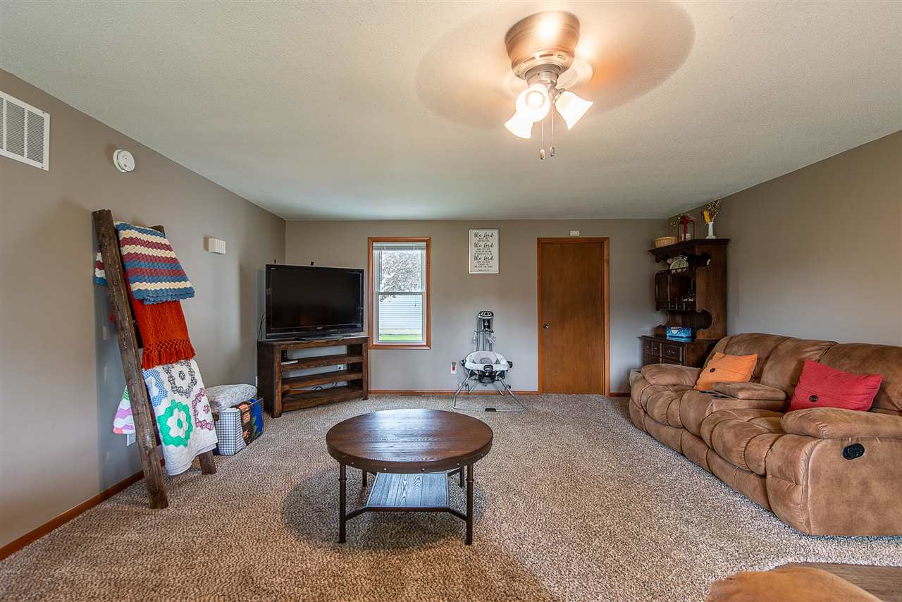 16426 Swank Street Yoder, IN 46798 - Photo 4 of 22