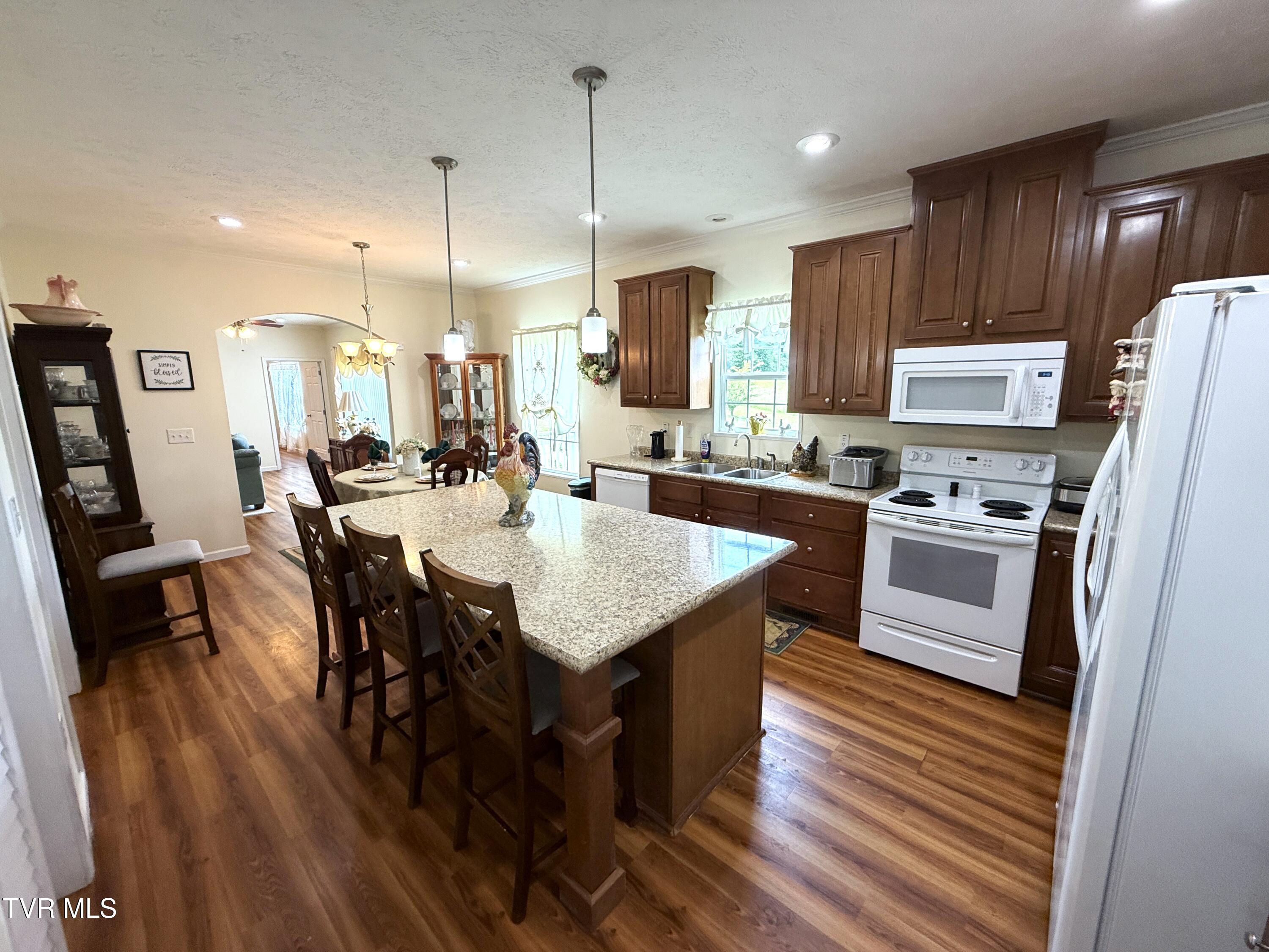1930 Sail Road Newport, TN 37821 - Photo 10 of 31 10