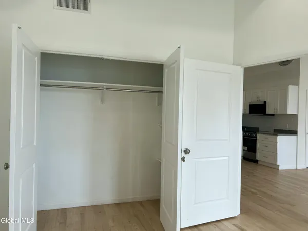 $2,000 | 155 River Street, Unit 5C, Troy, NY 12180