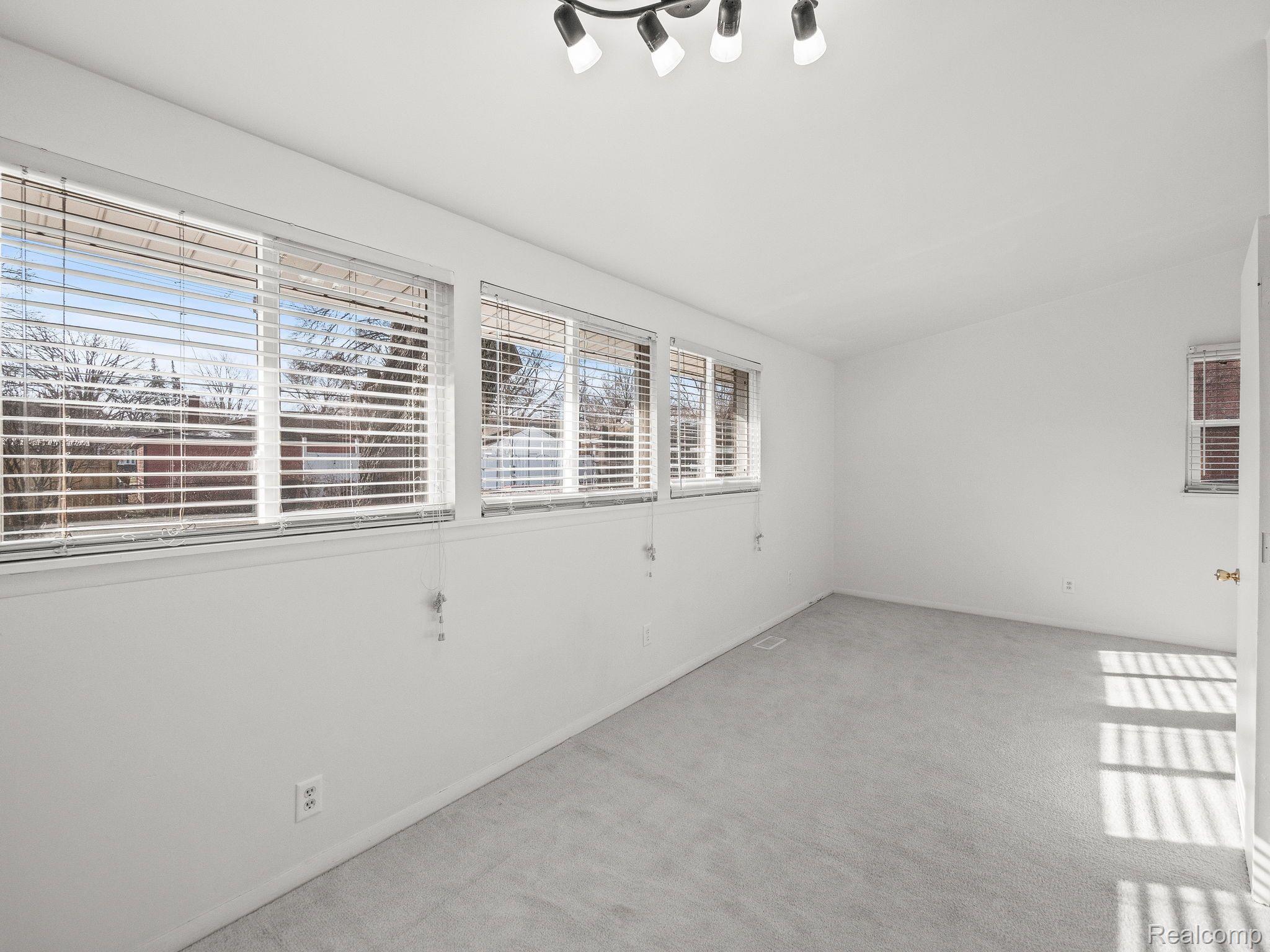 29701 Judith Street Inkster, MI 48141 - Photo 20 of 31 Gallery Image 20