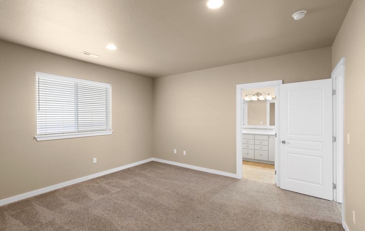 1467 Spring Street Medford, OR 97504 - Photo 26 of 31 IMG_1628