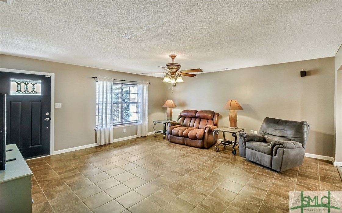 116 Longleaf Circle Pooler, GA 31322 - Photo 6 of 34