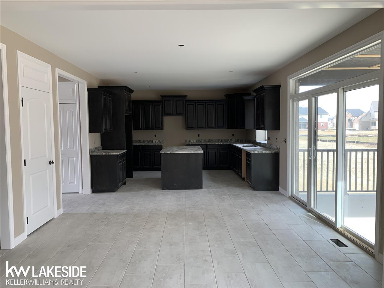49190 Ridgeview Drive Macomb, MI 48044 - Photo 5 of 20