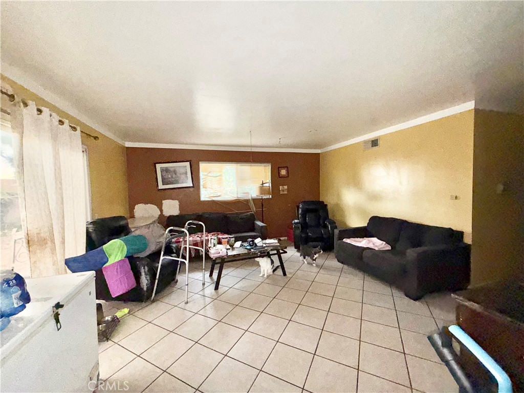 3292 Debbie Lane Riverside, CA 92501 - Photo 20 of 32