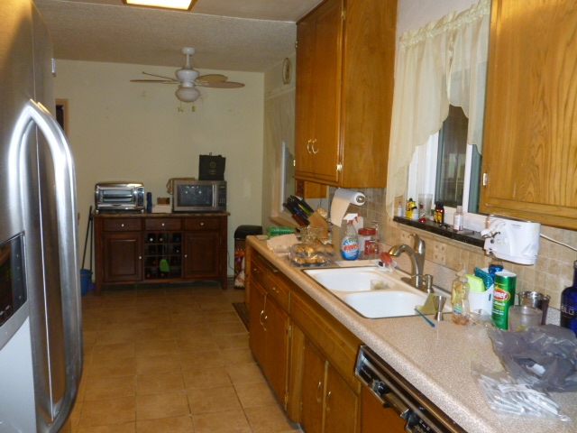 2601 Murray Ridge Road San Diego, CA 92123 - Photo 4 of 14 Nice kitchen!