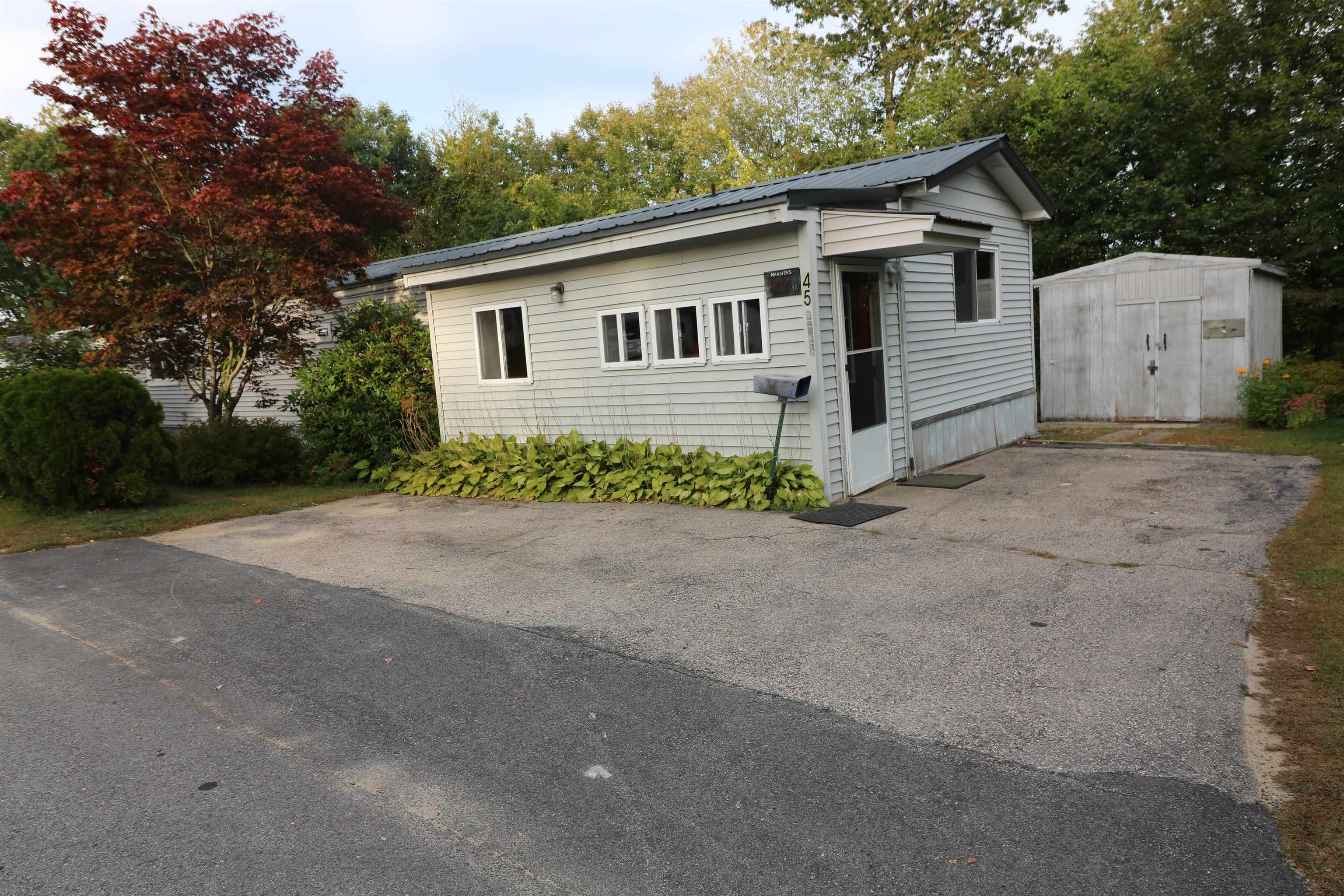 45 Summit Drive Jaffrey, NH 03452 - Photo 3 of 33