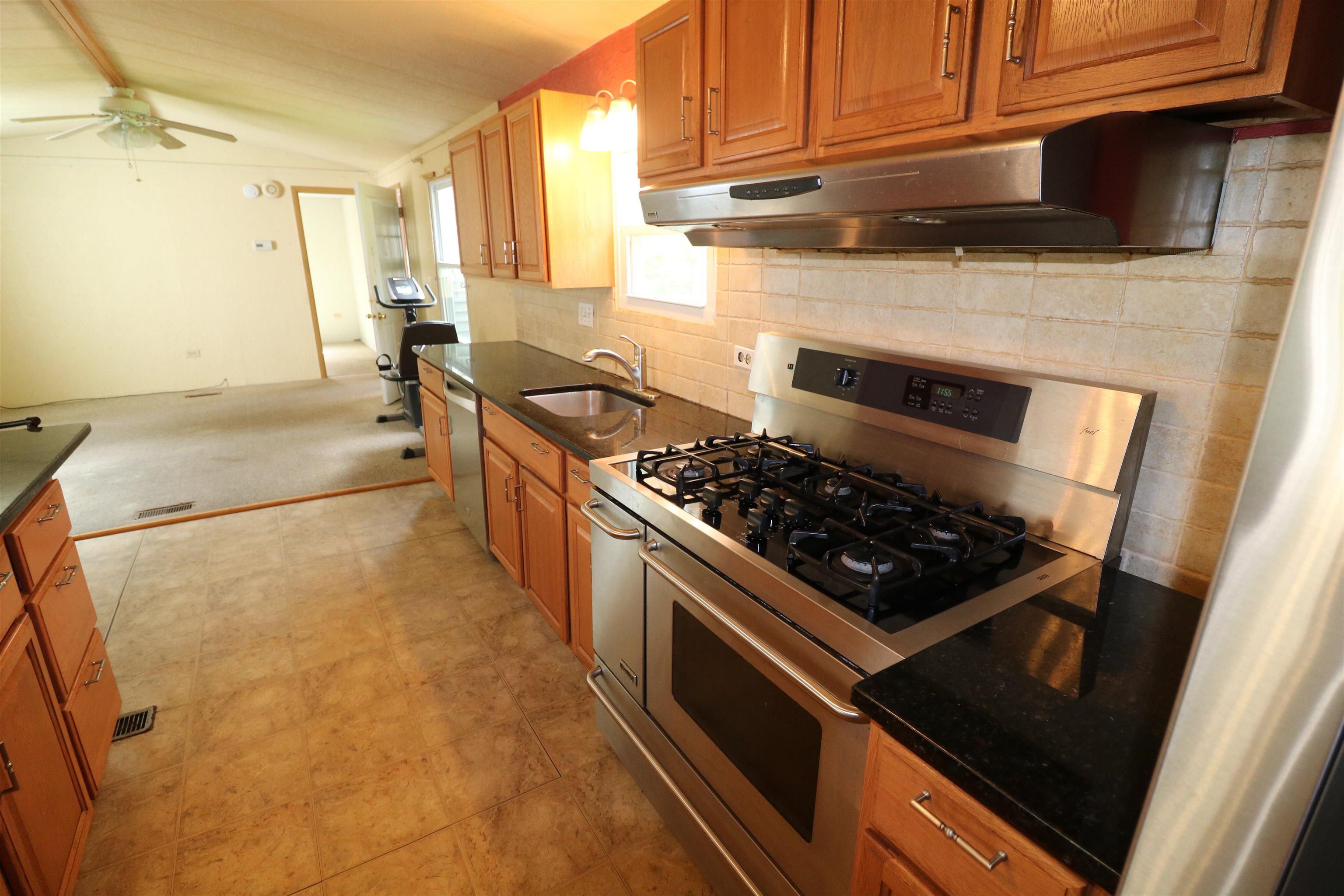 45 Summit Drive Jaffrey, NH 03452 - Photo 7 of 33