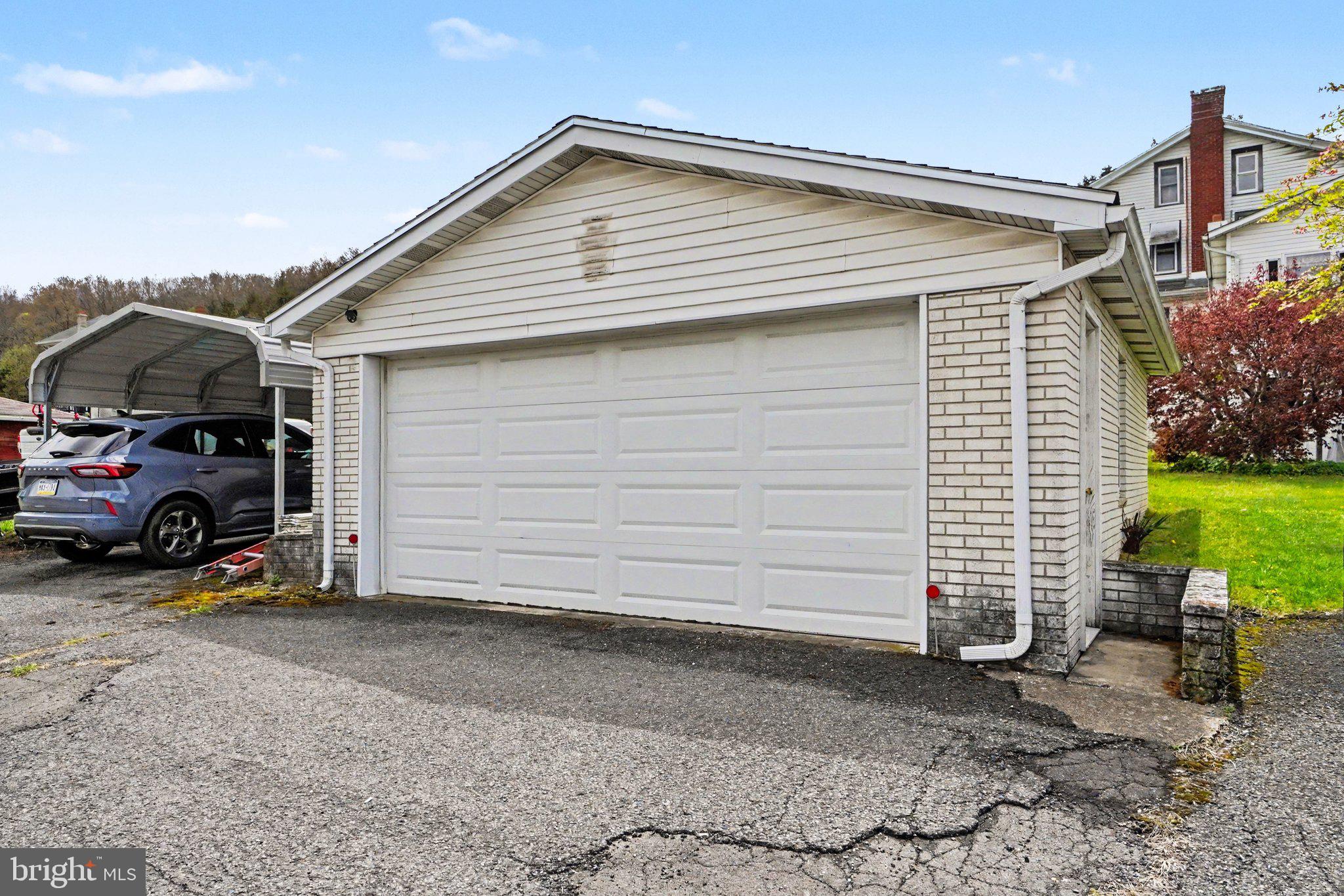 813 Main Street Lykens, PA 17048 - Photo 24 of 28